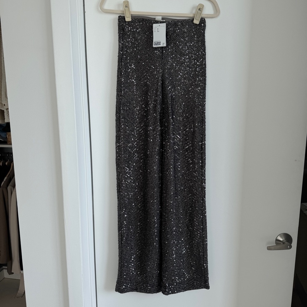 New H&M Sparkling Sequin Straight-Leg Pants, XS